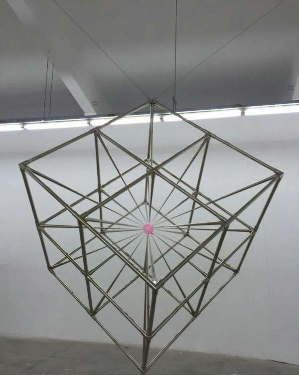 Shi Ningfang Expansion metal 200 x 200 cm