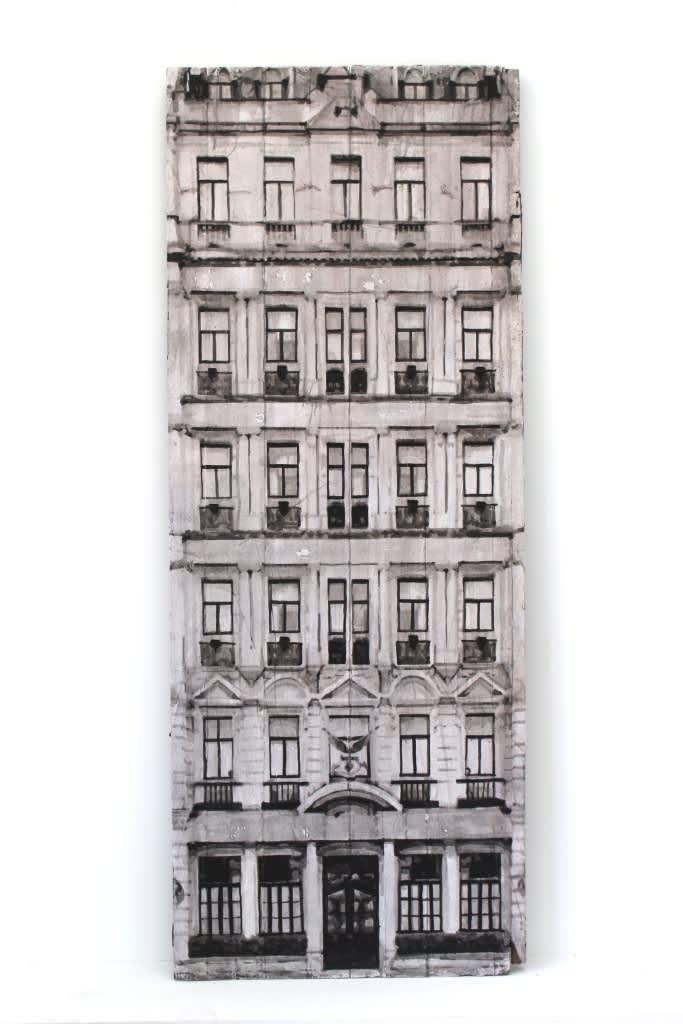 Yz Lost in the city, Shanghai, Bund ink and acrylic on silk paper on wood 160 x 62 cm