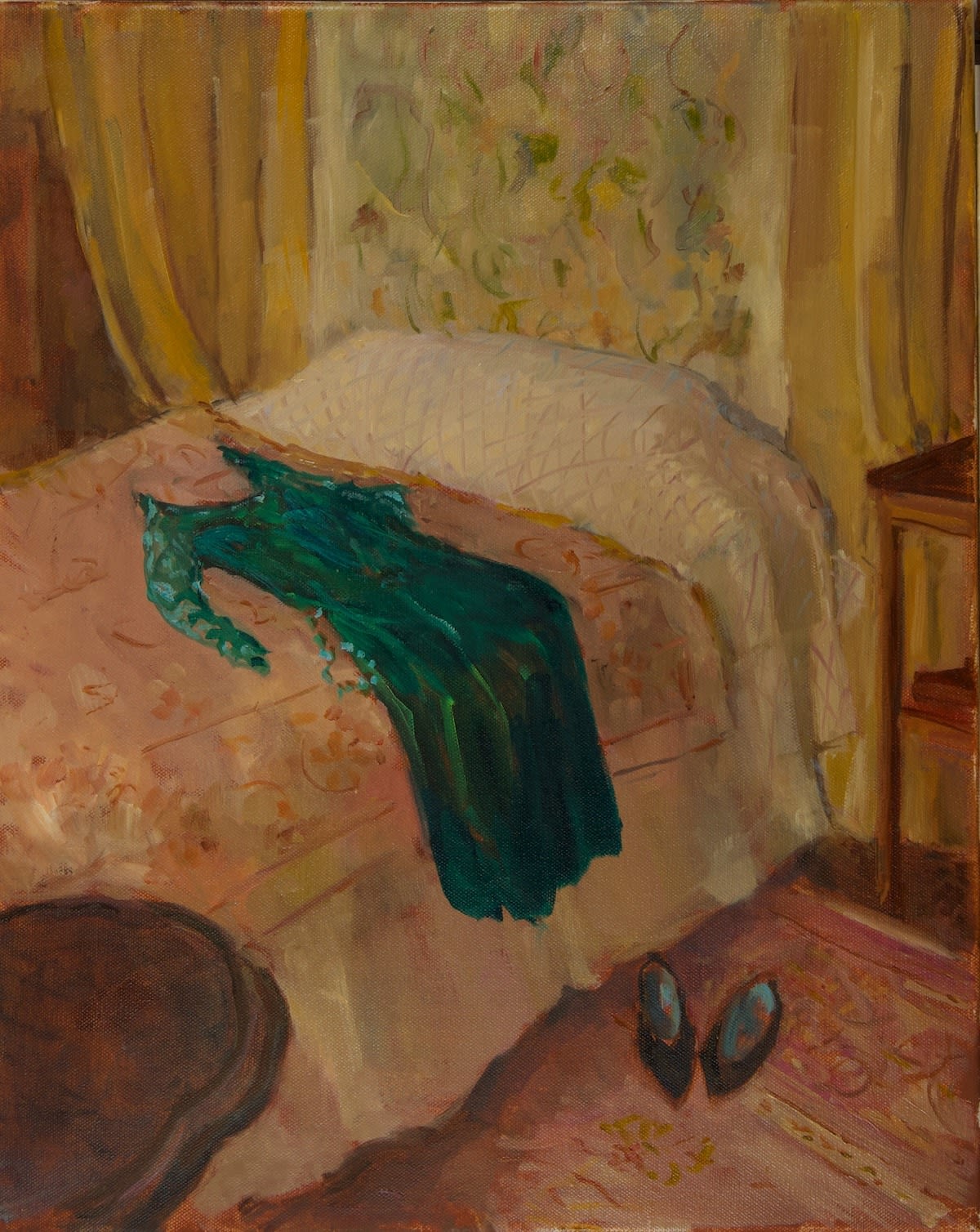 Sue Wales, Green Dress
