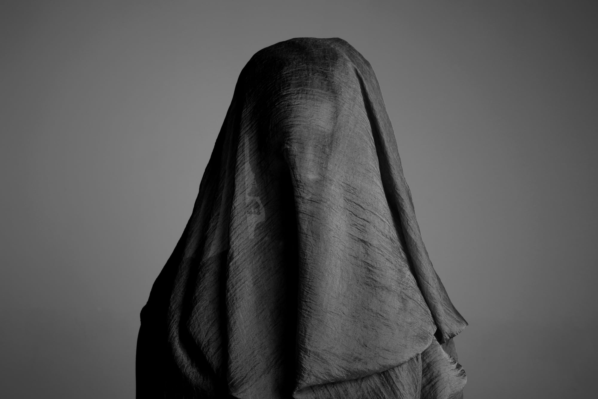 Mário Macilau, Invisible Faith, Faith series, 2018