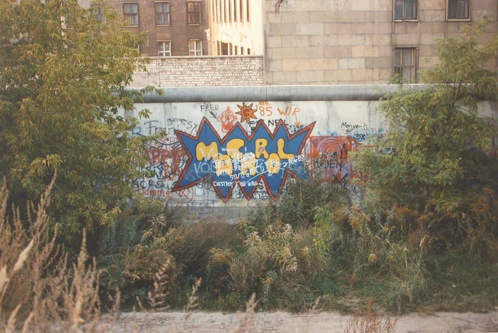 William Eggleston, Untitled (Berlin Wall with Graffiti) from the Berlin Series, 1985