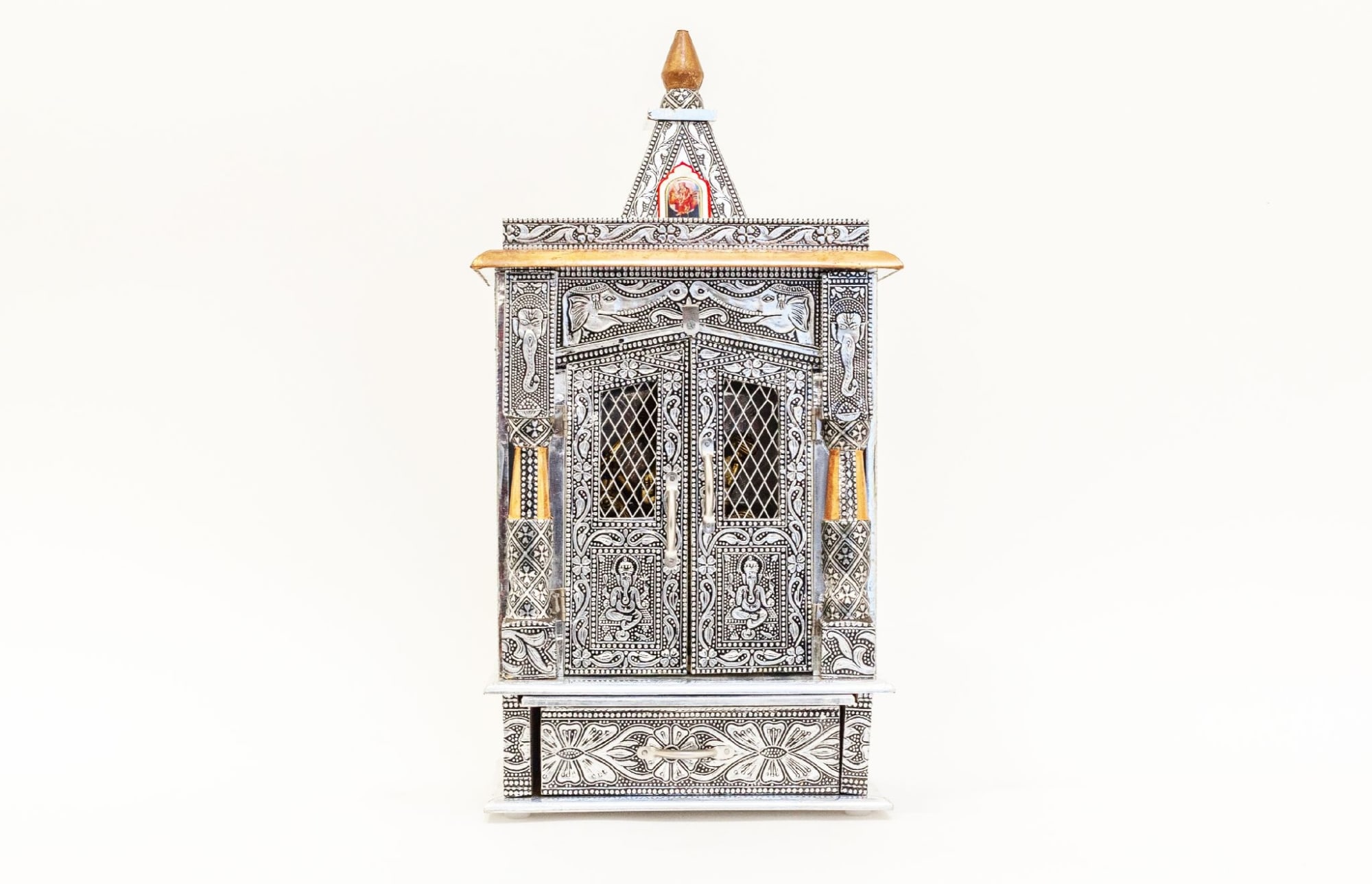Jeffrey Vallance, Bahuchara Mata Shrine (Hindu Transgendered Godess), 2018