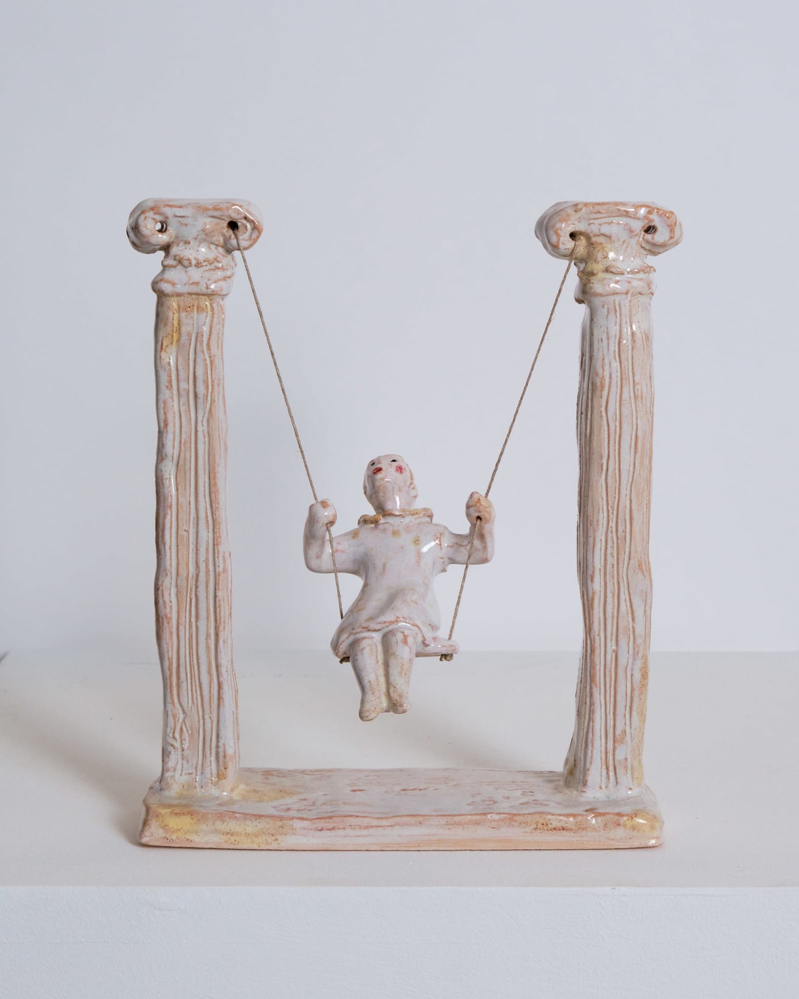 Amata Benedict, Cece Swinging