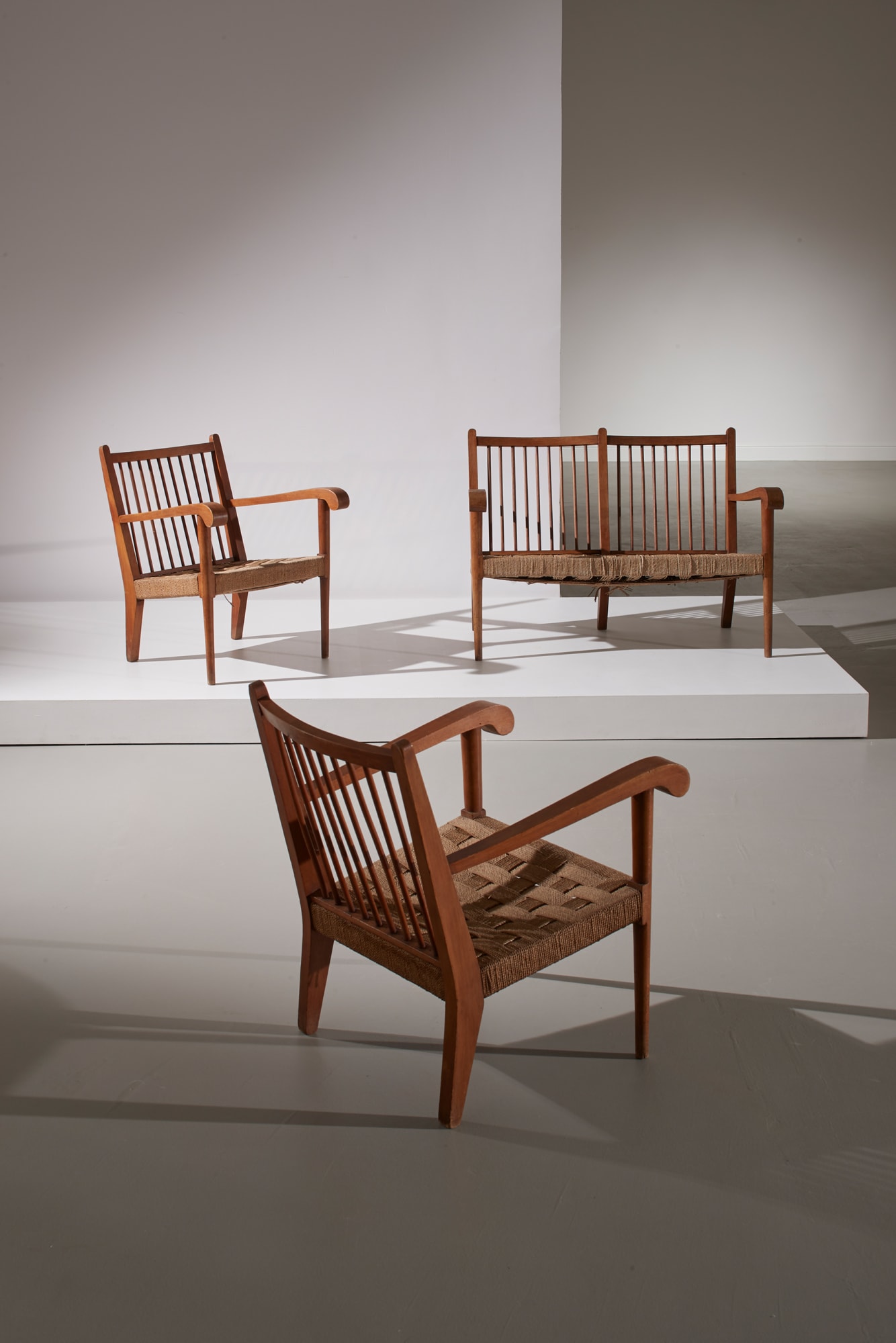 Paolo Buffa, Pair of armchairs
