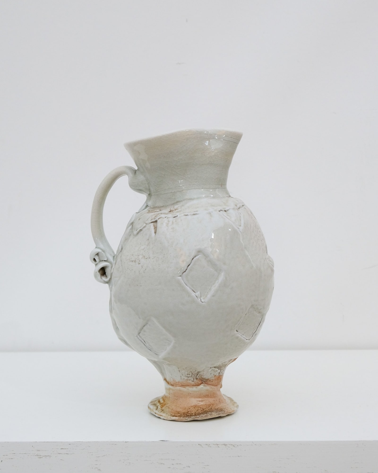 Camille Biddell, Jug