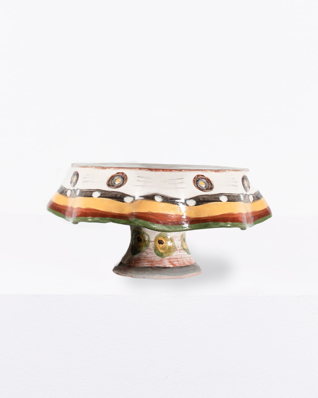 Georgia Loizou, Large cake stand