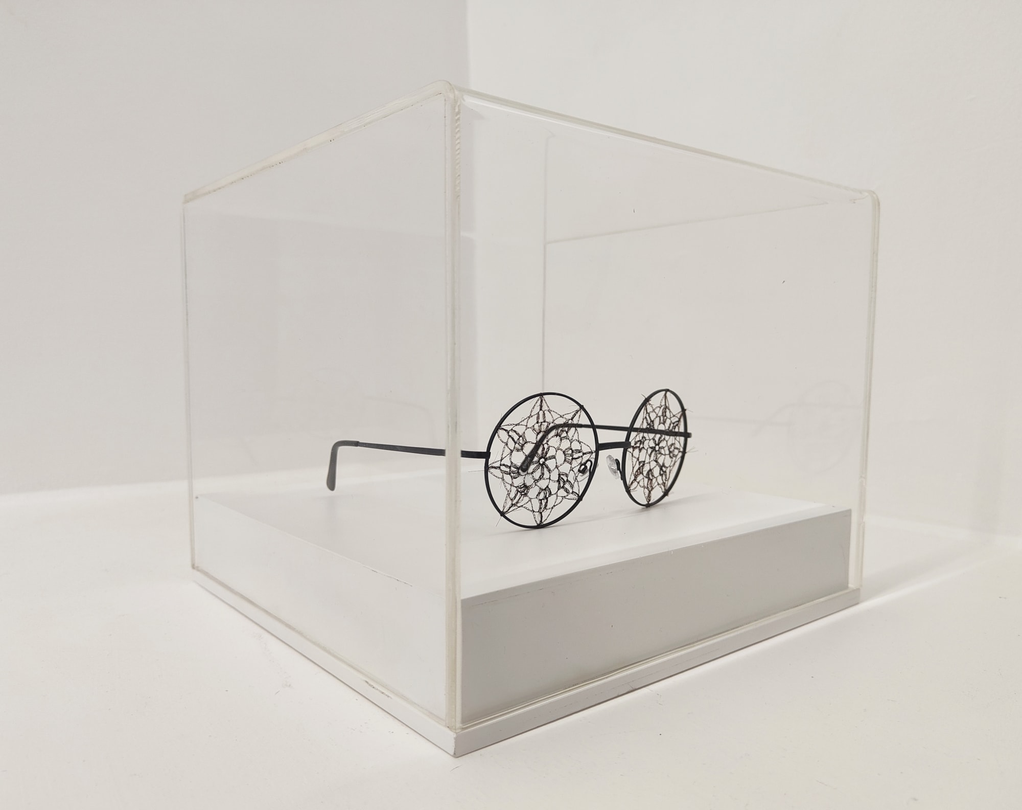 Imhathai Suwatthanasilp, See Through - See True: Unseeing, 2017