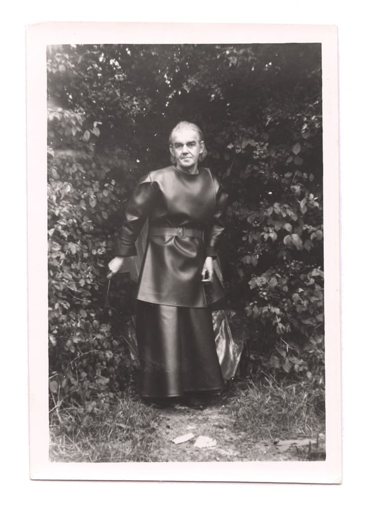 Marcel BASCOULARD Pose 8 Photographie Dim. papier: 13 x 8,9 cm, 13 x 8,9 cm