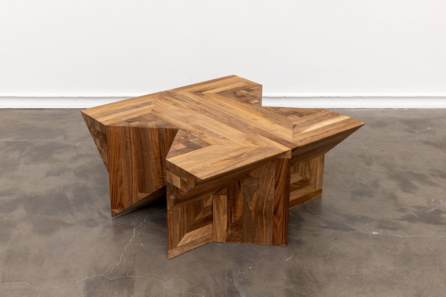 Raphaël Zarka, Partition Régulière W5M1, 2022