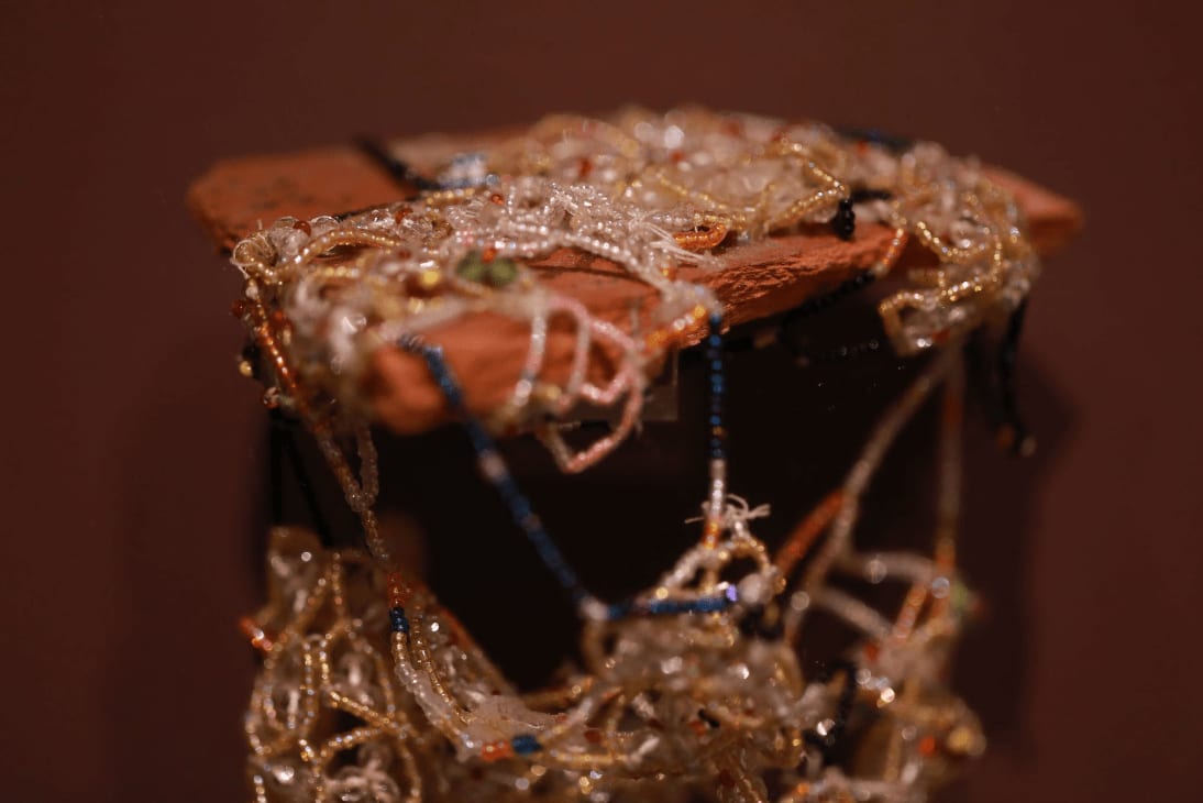 Chathuri Nissansala, Roof tiles I