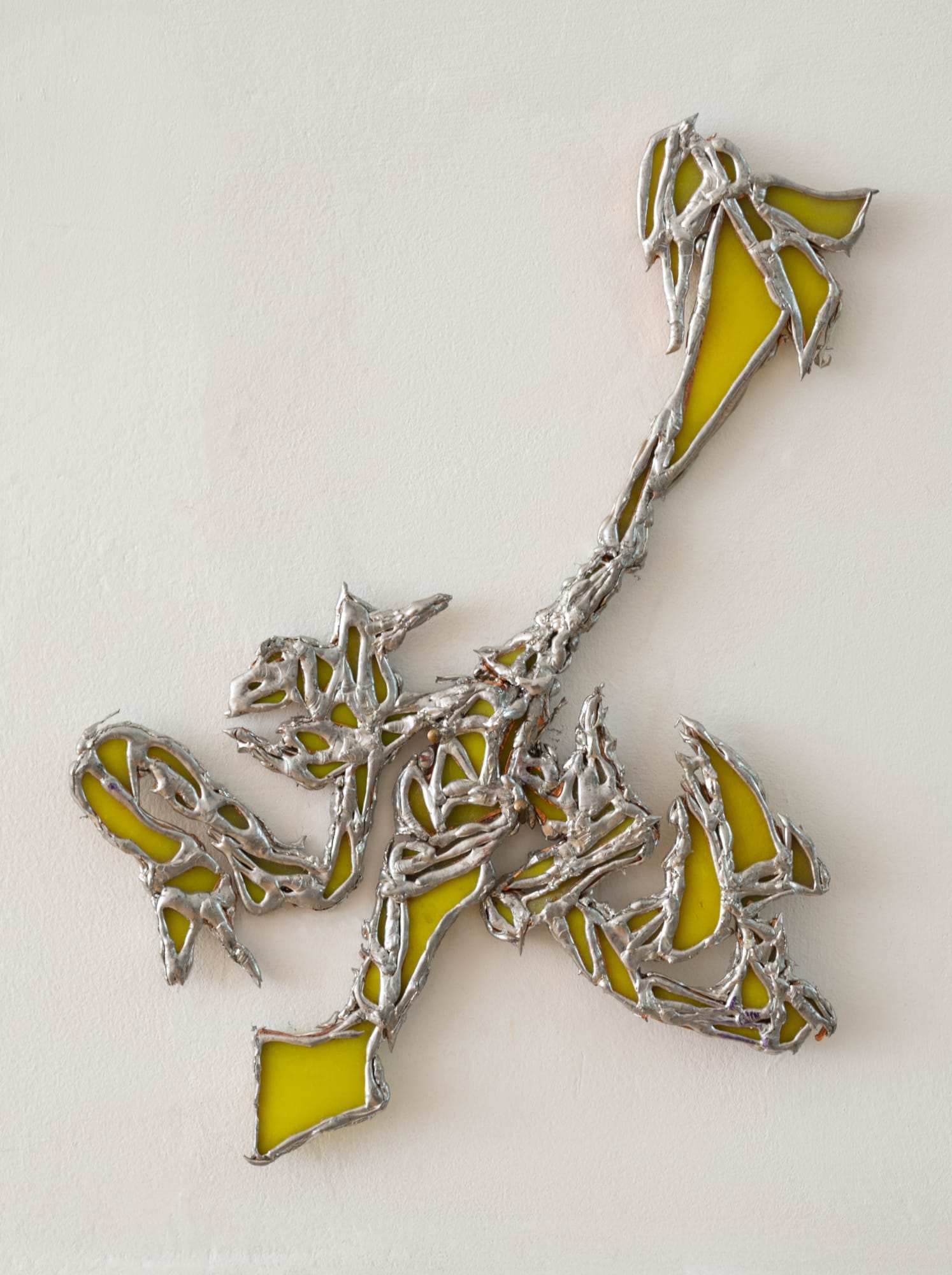 Arthur Poujois, These Wet Walls Where the Lenticular Lens Shed Light On, Naple Yellow and Lasur Goldgrün, 2021