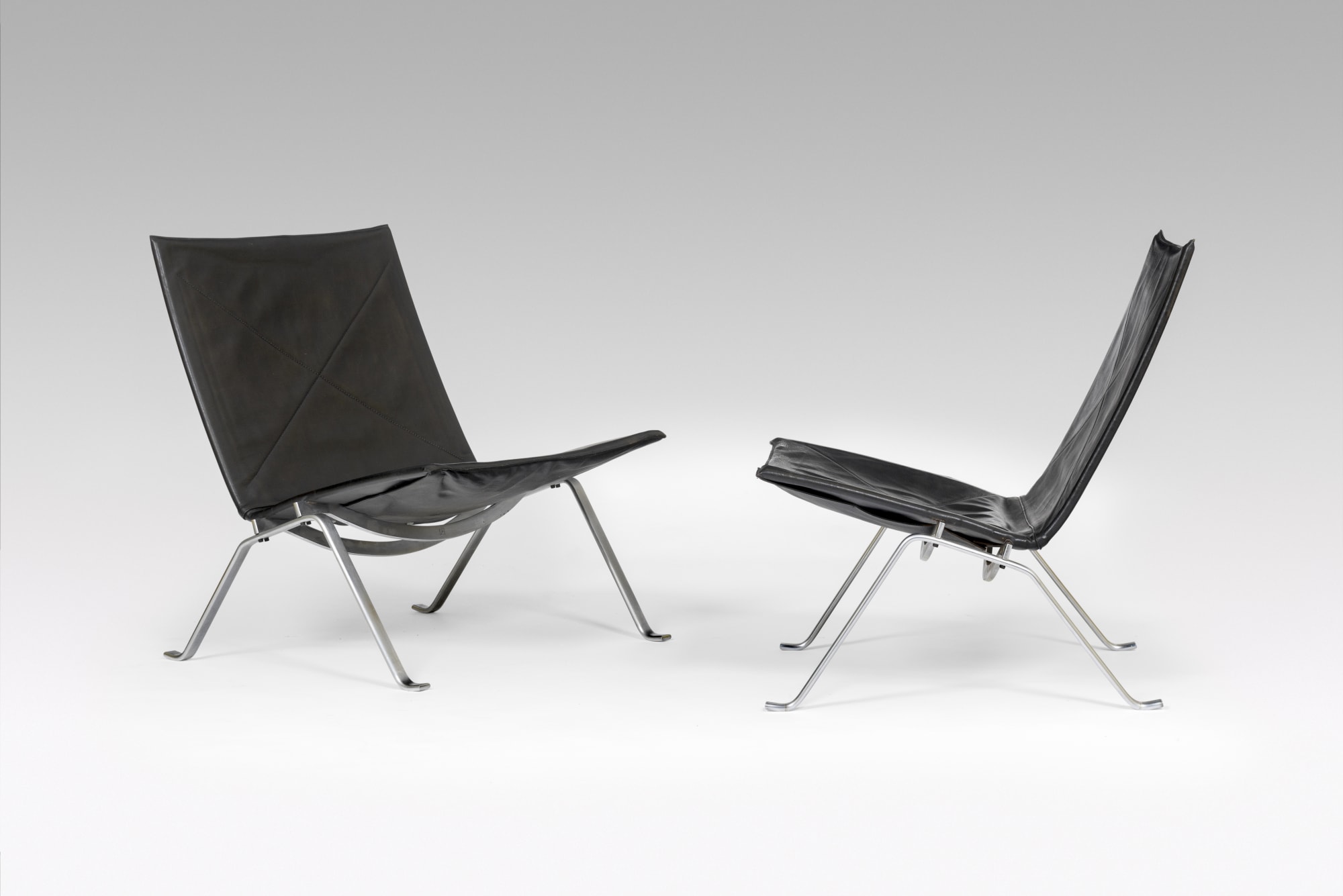 Poul Kjaerholm, PK 22 Pair of lounge chair, 1956