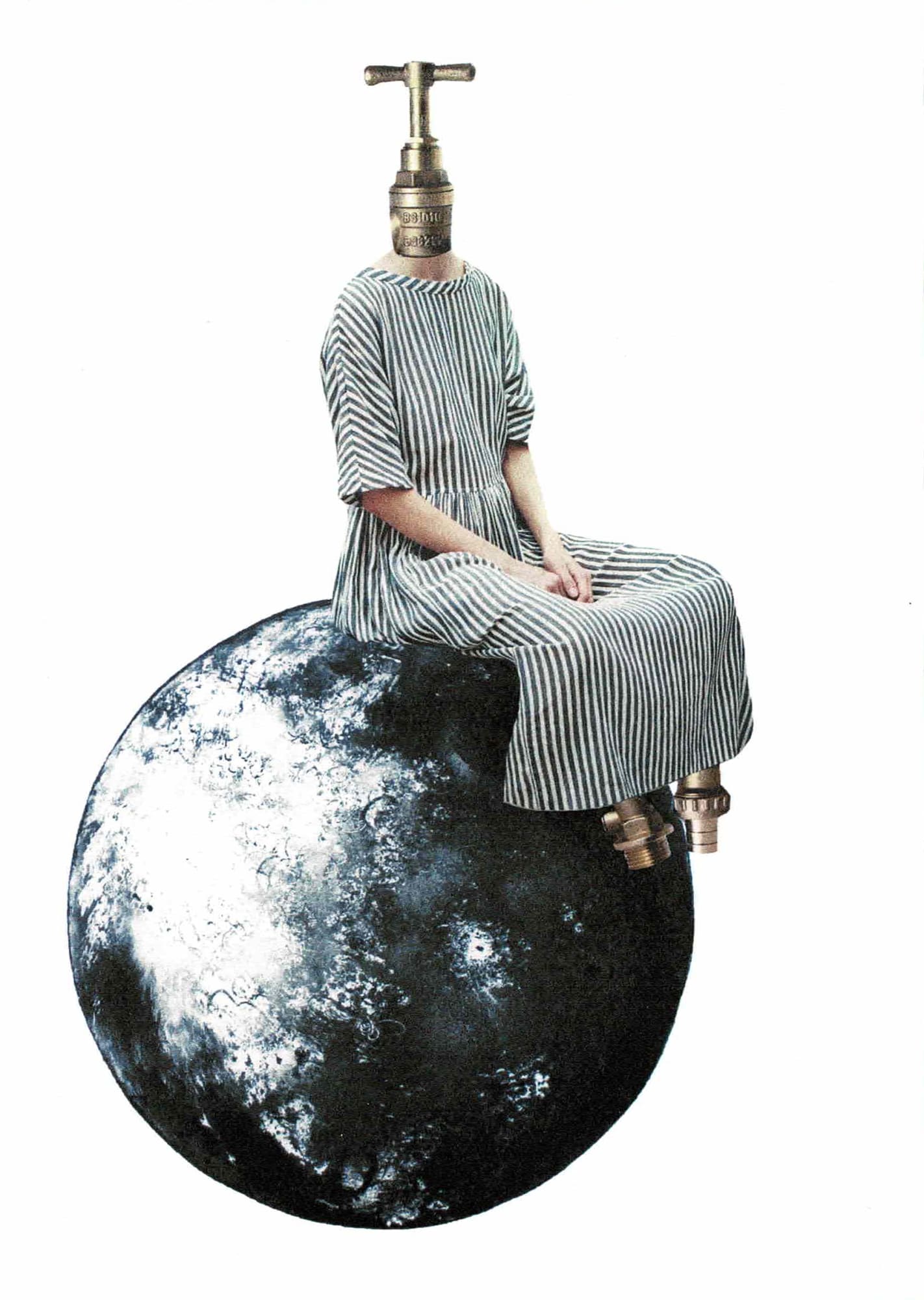 Emma Booth, Taps Aff