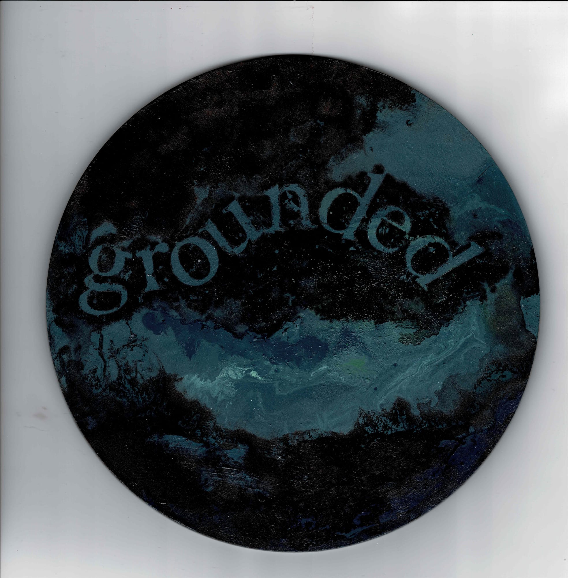 Catherine Sargeant, Grounded