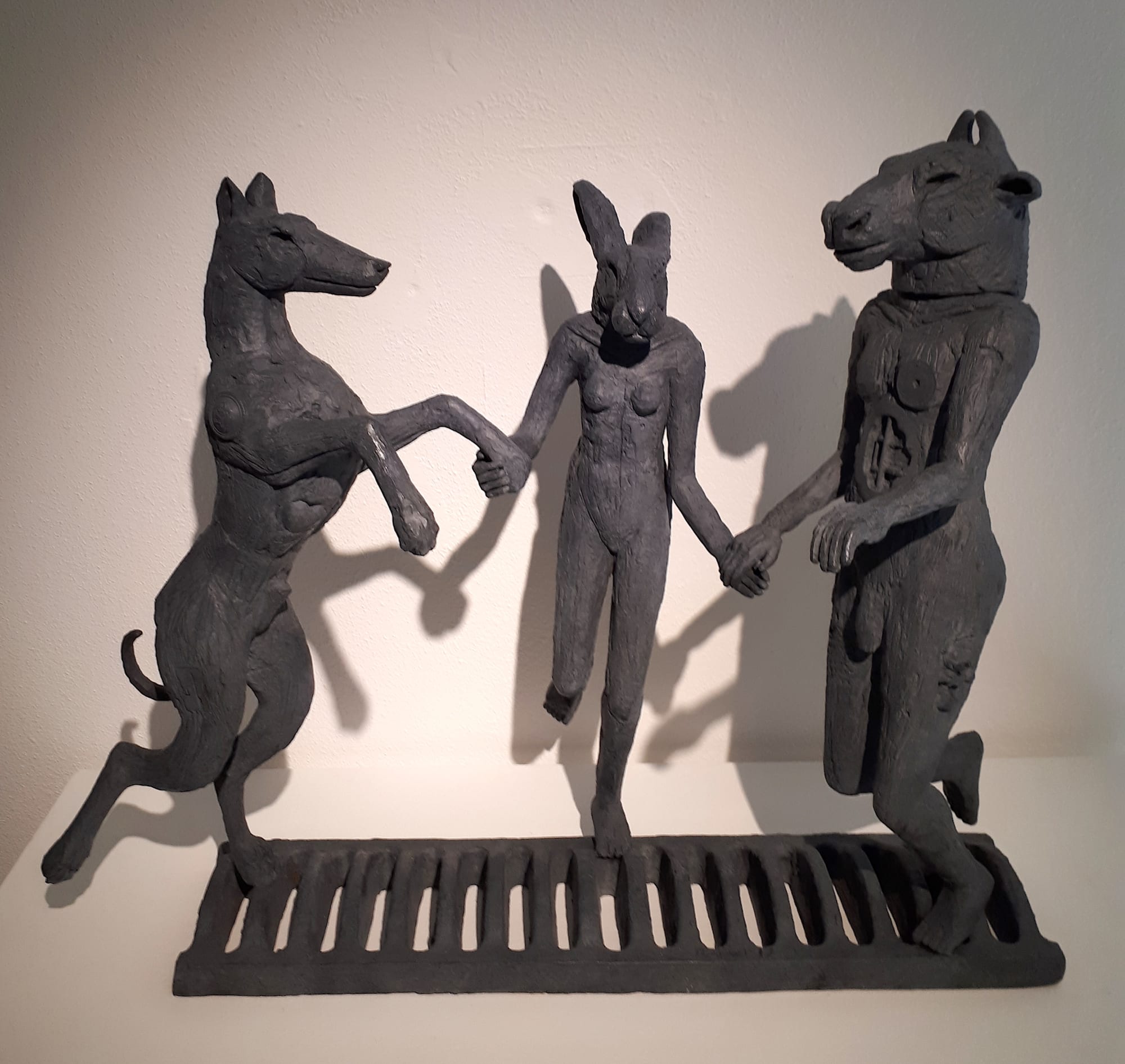 Sophie Ryder, The Dancers, 2017