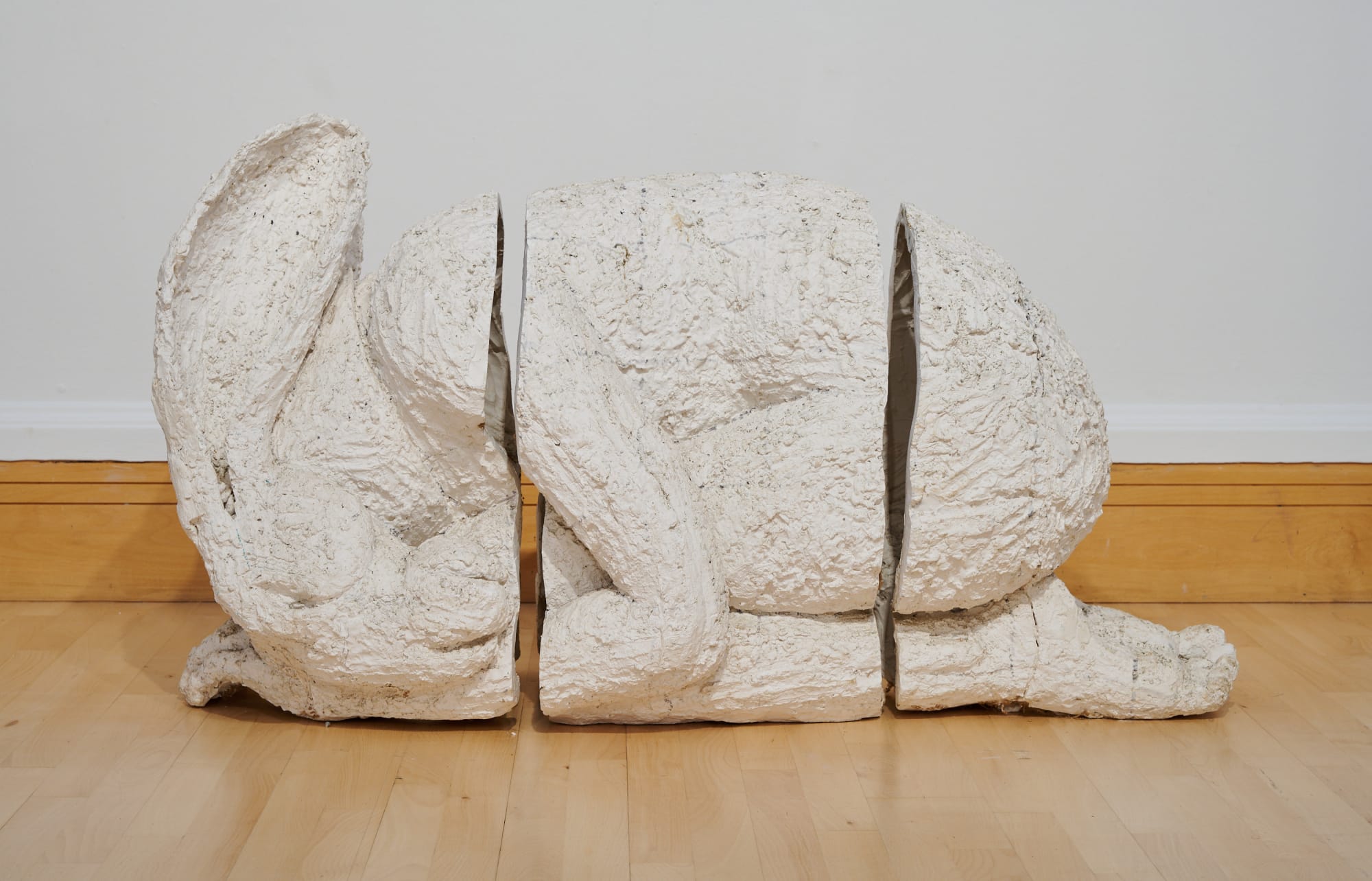 Sophie Ryder, Kneeling, 2006