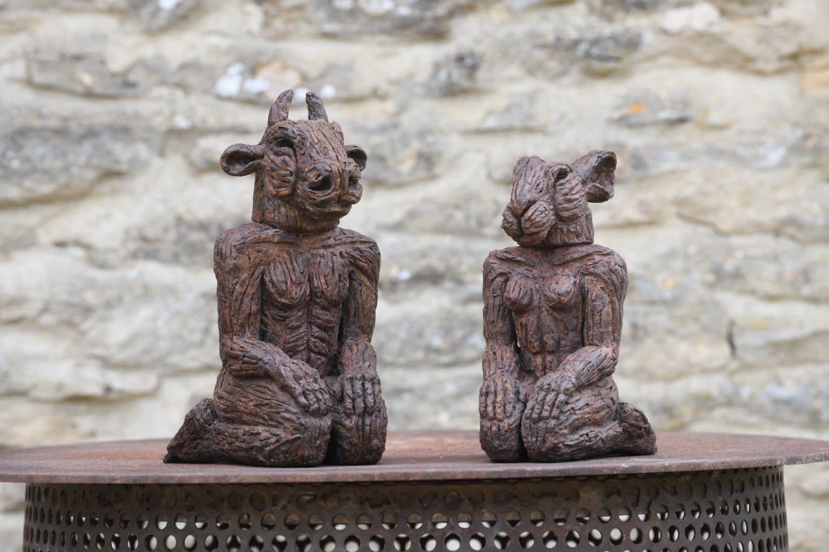 Sophie Ryder, Kneeling Minotaur and Ladyhare, 2020