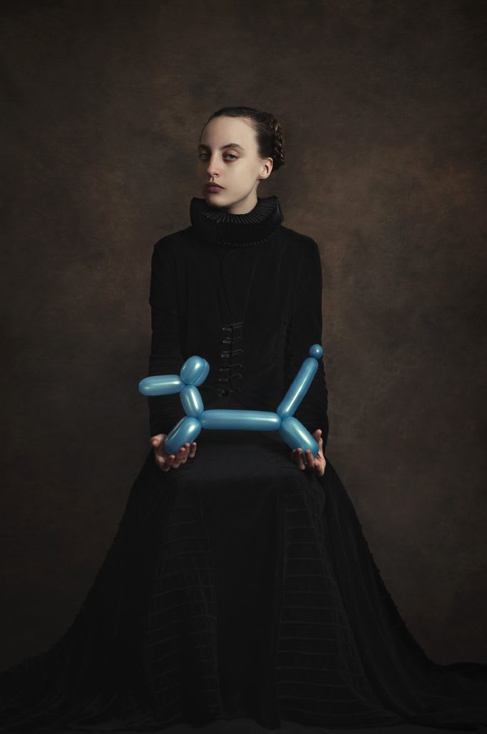 Romina Ressia, Blue Dog Balloon, 2015