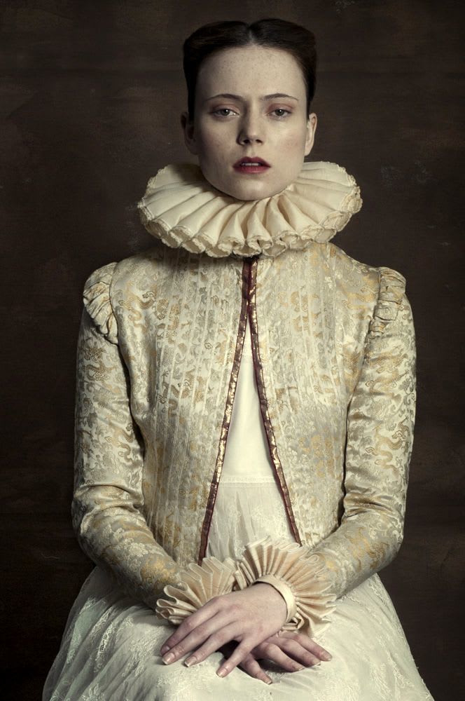 Romina Ressia, The Queen