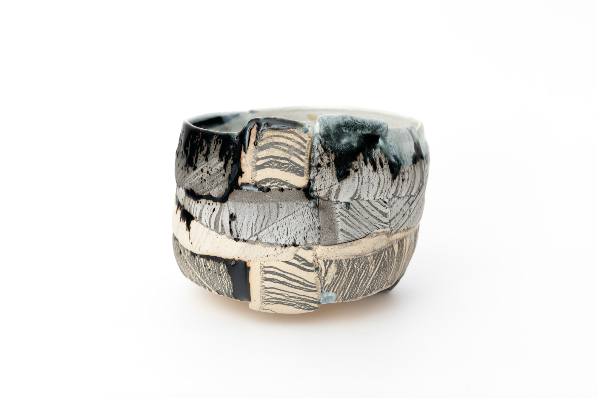 Agnes Husz, Duality Tea-bowl (5) - 強制茶碗