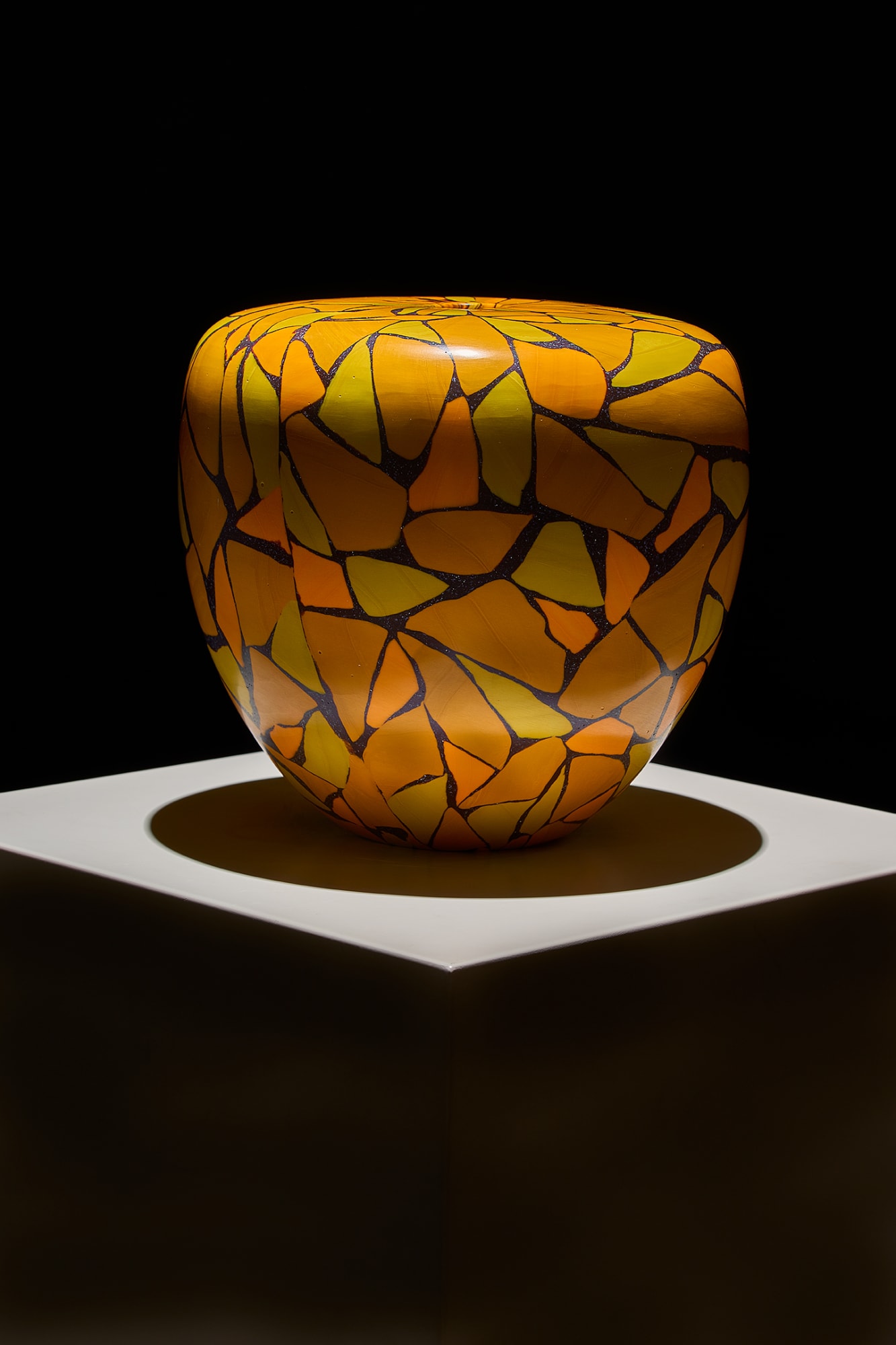 Massimo Micheluzzi, Mosaico Vase, 2017