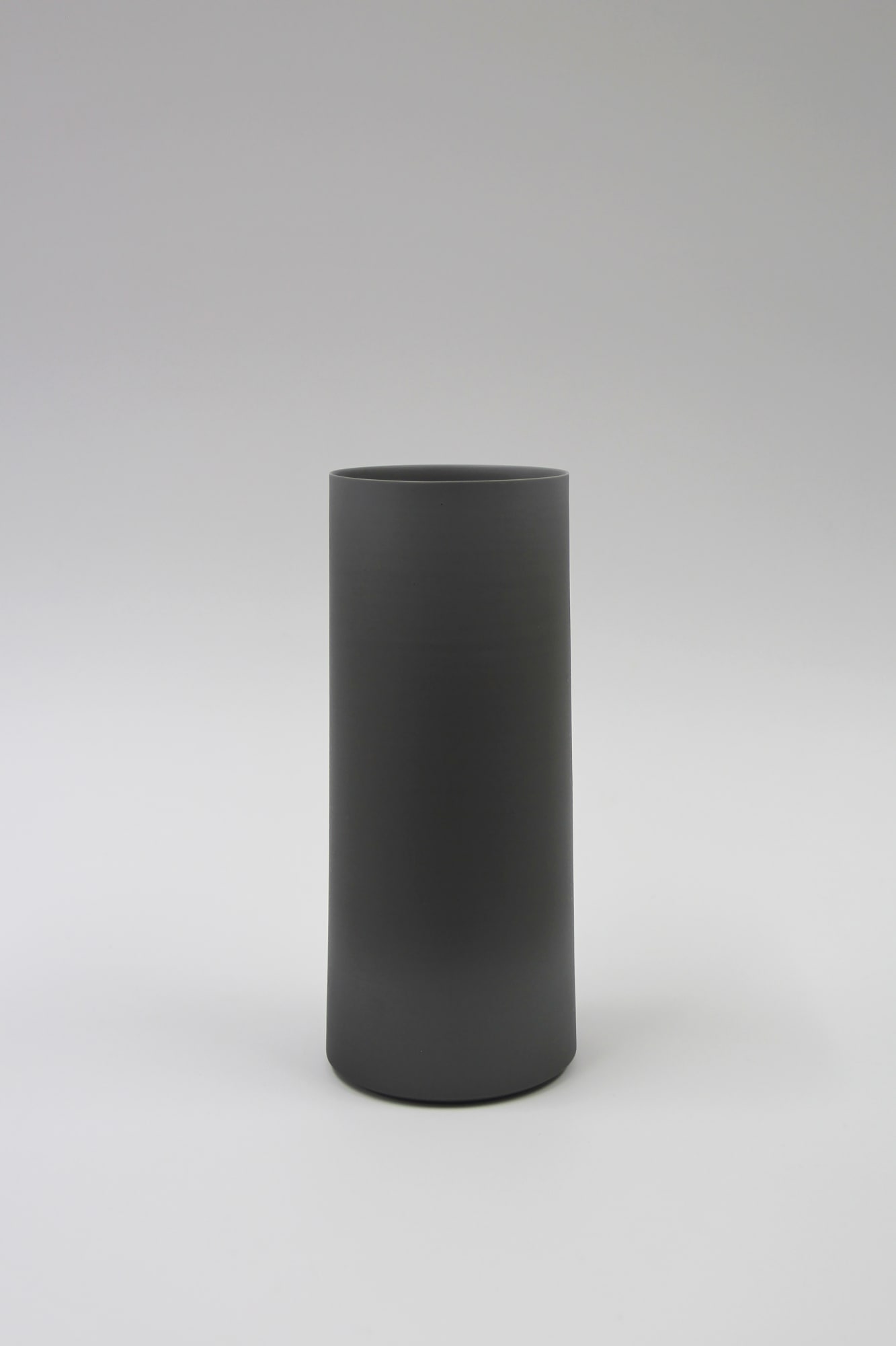 Kiyoko Morioka, 筒型花器