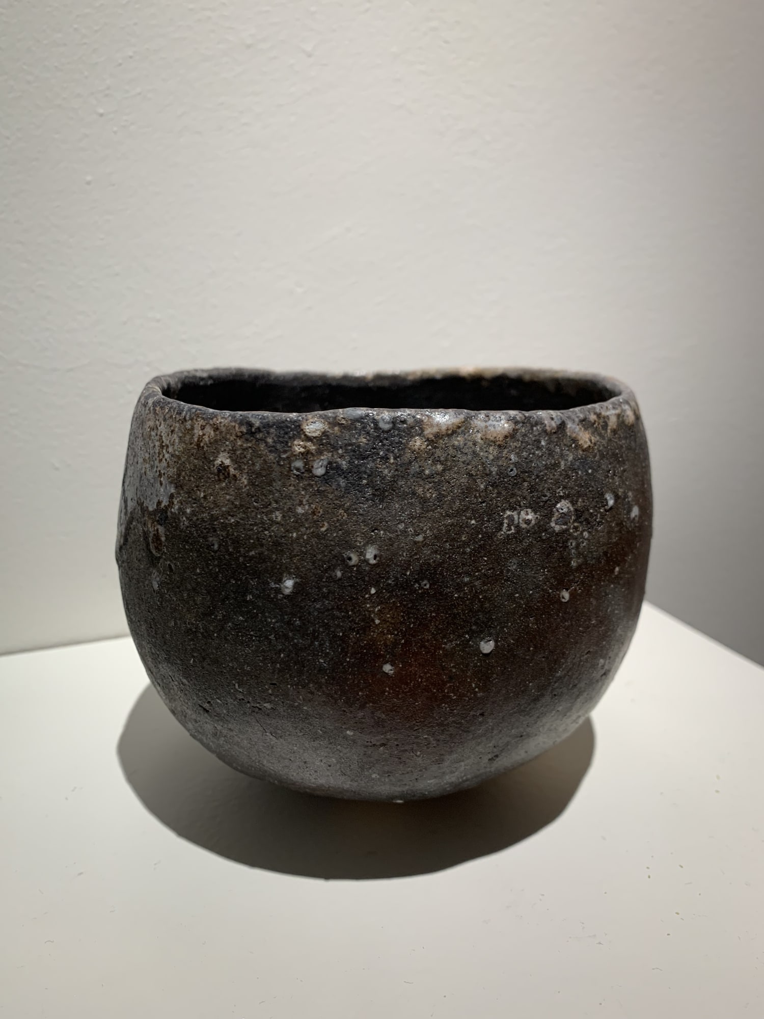 Kan Kishino, Yakishime Tea Bowl