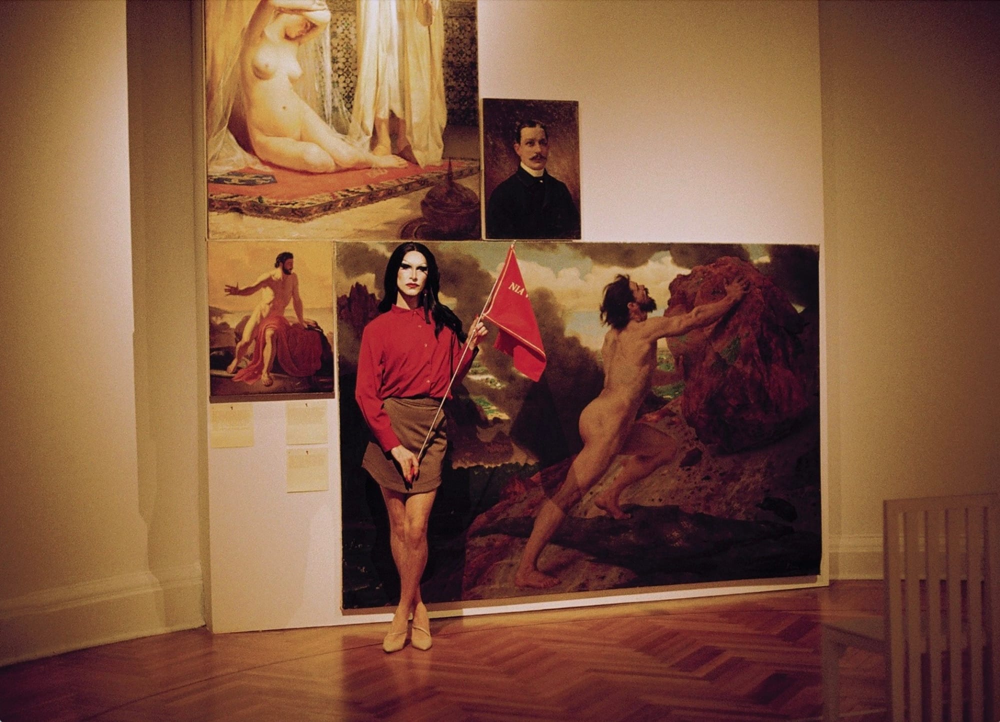 Nia De Indias, MNBA, Perla