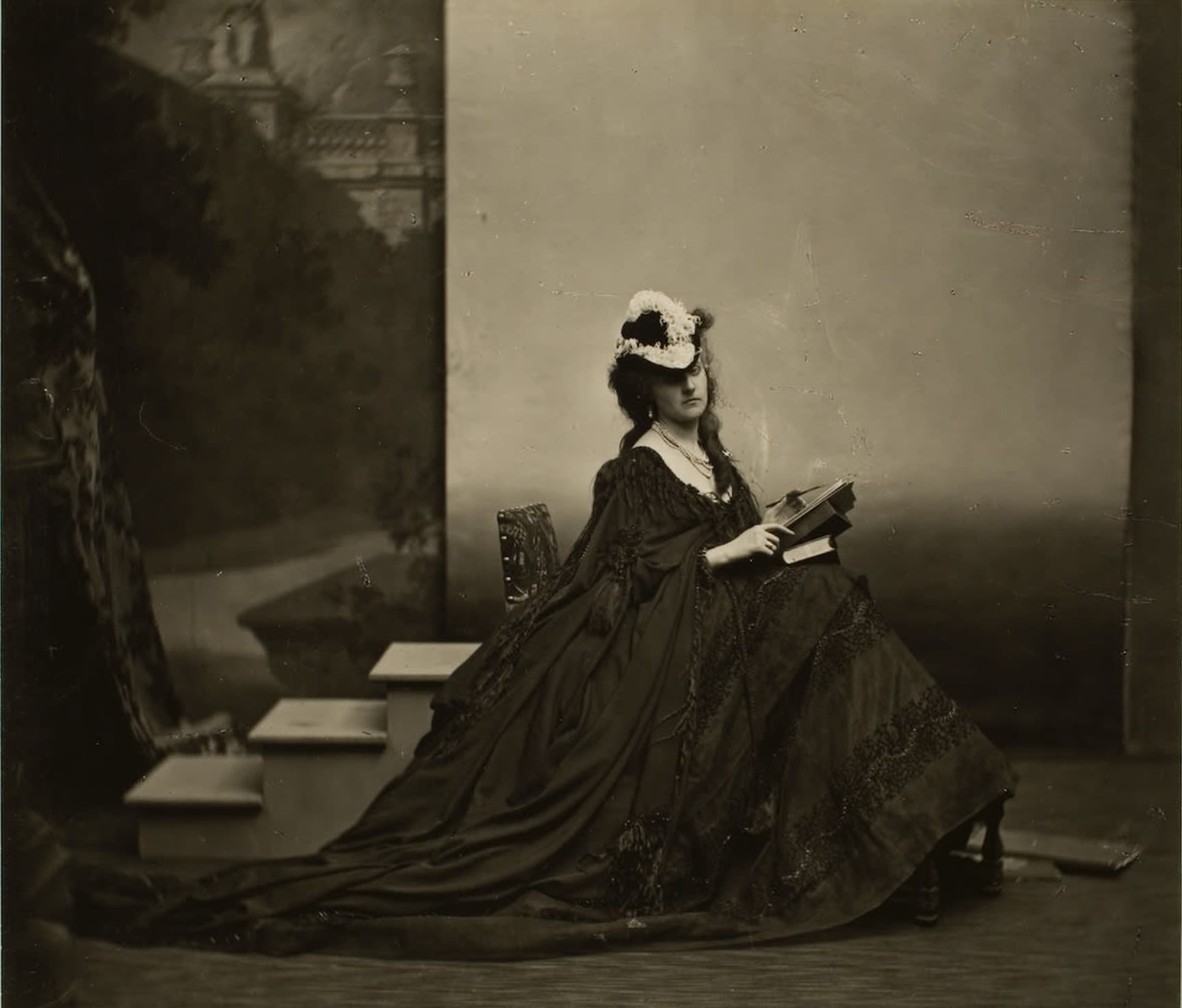 The Countess of Castiglione in collaboration with Pierre-Louis Pierson, La Comtesse Castiglione - Alta, 1861-1867