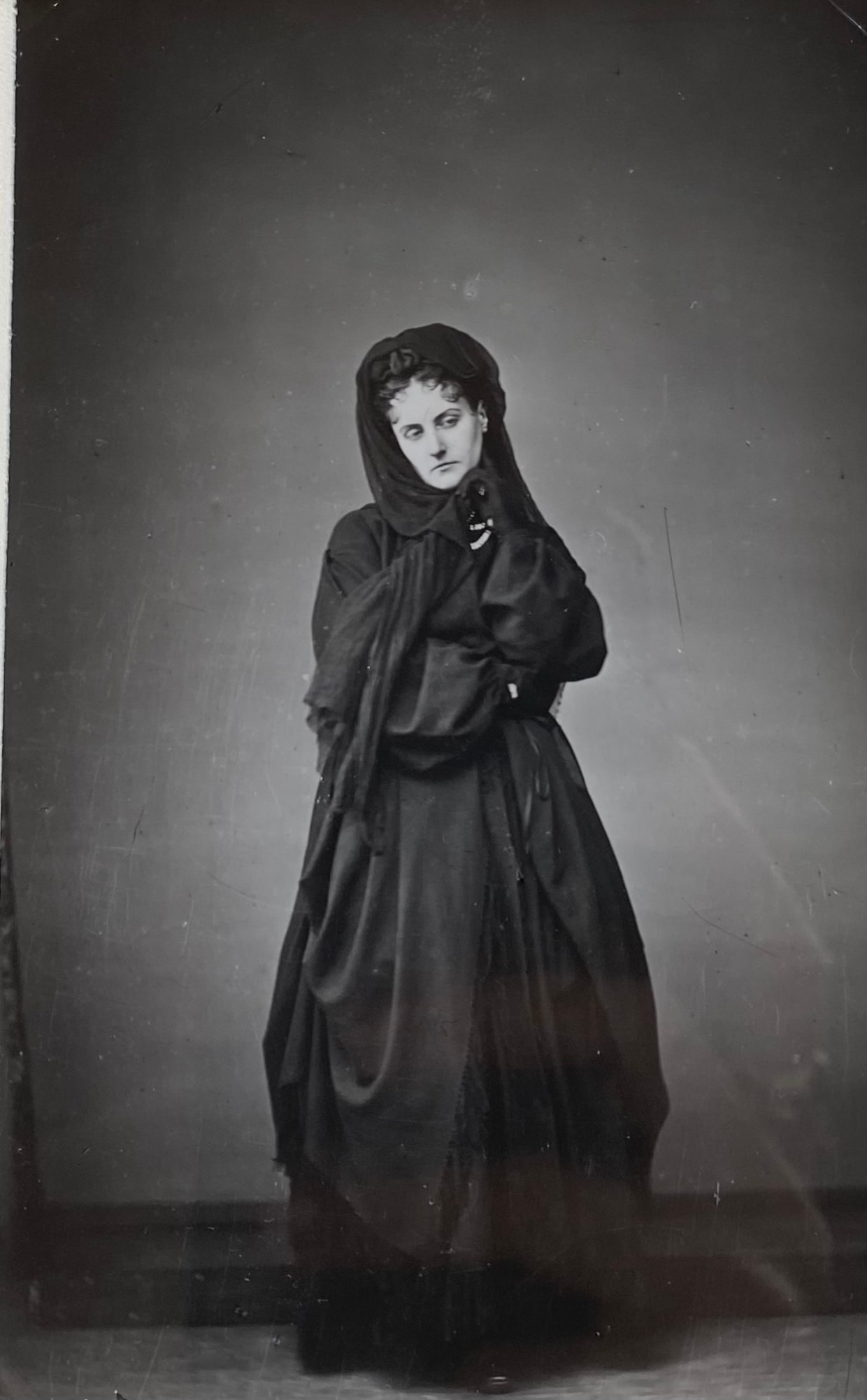 The Countess of Castiglione in collaboration with Pierre-Louis Pierson, La Comtesse de Castglione, 1856-1857