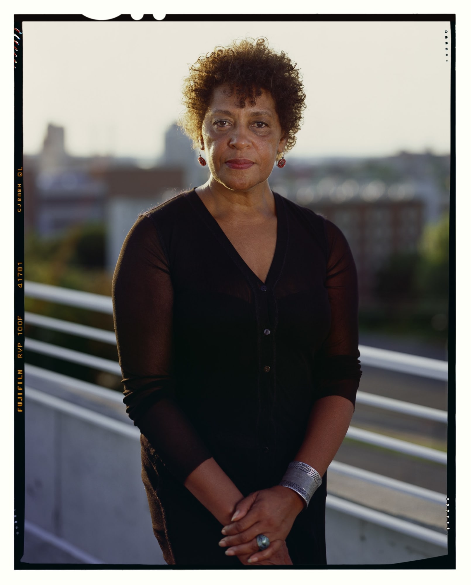 Lola Flash, Carrie Mae Weems ([sur]passing Series), 2008