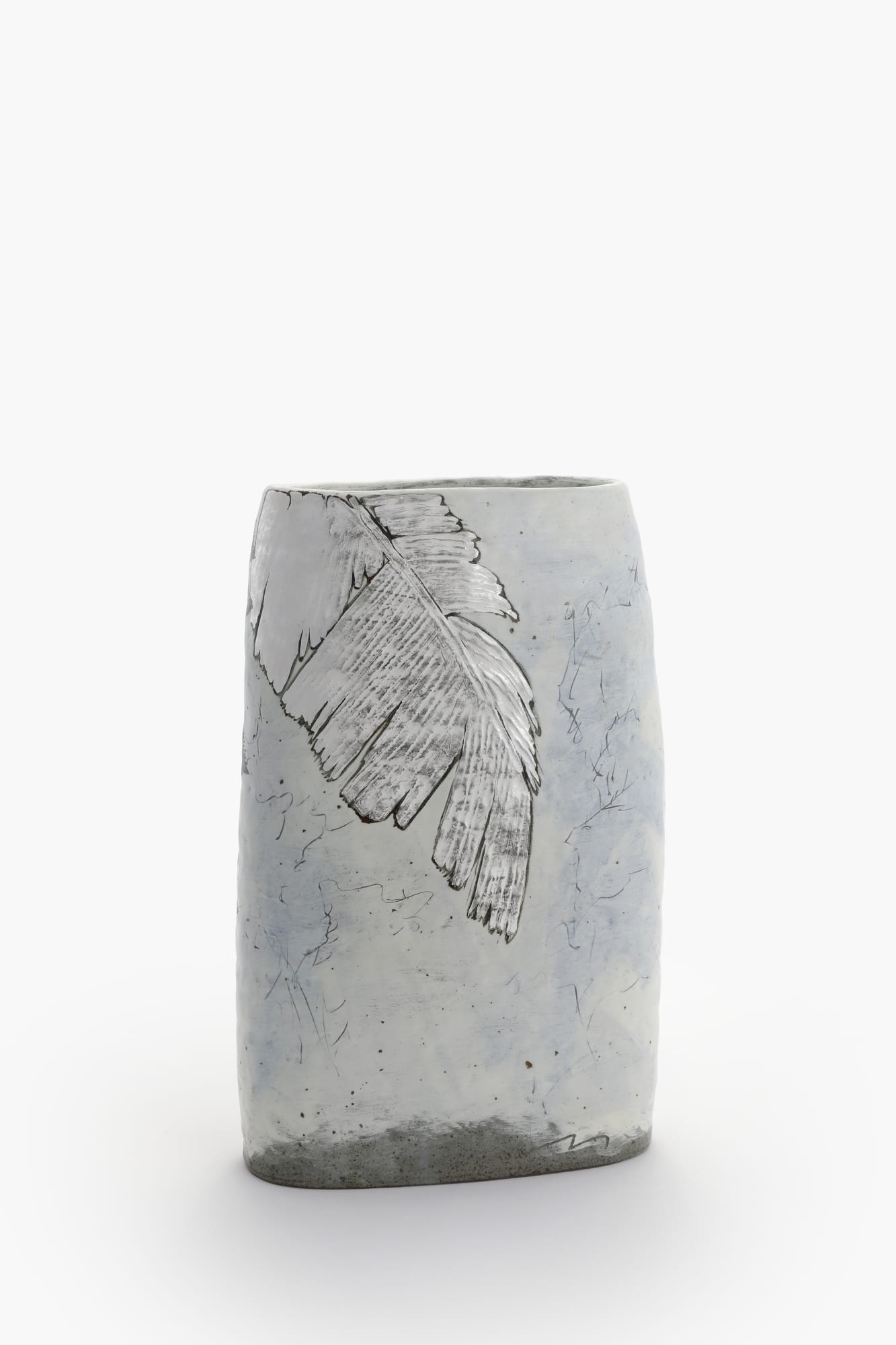 Huh Sang-Wook, Flattened Jar, 2024