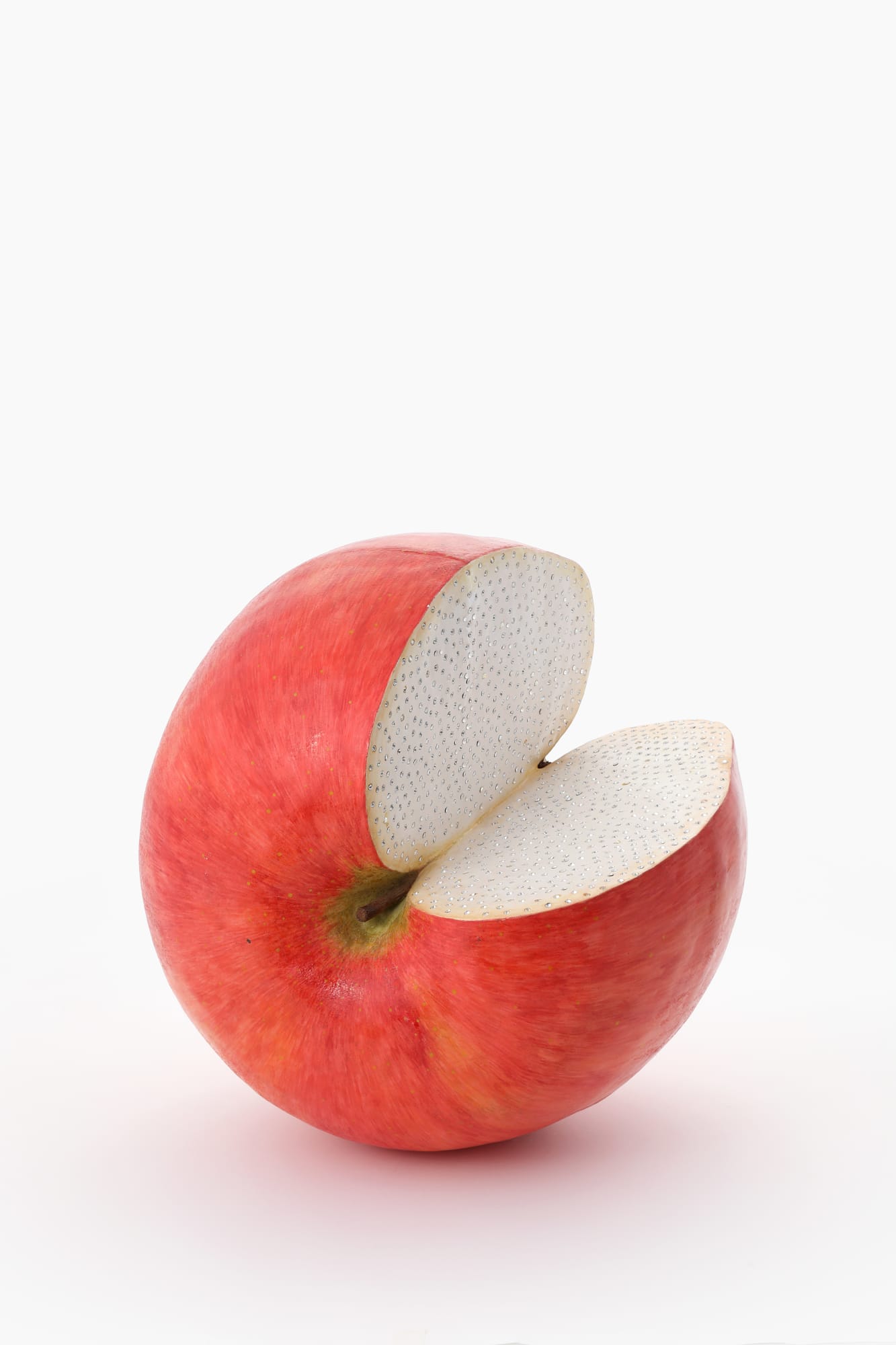 Kim Moon-kyung, Cubic Apple, 2024