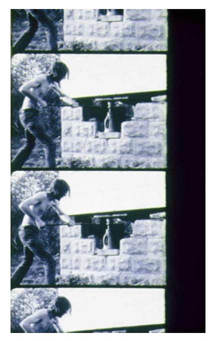 Gordon Matta-Clark, Splitting, 1974