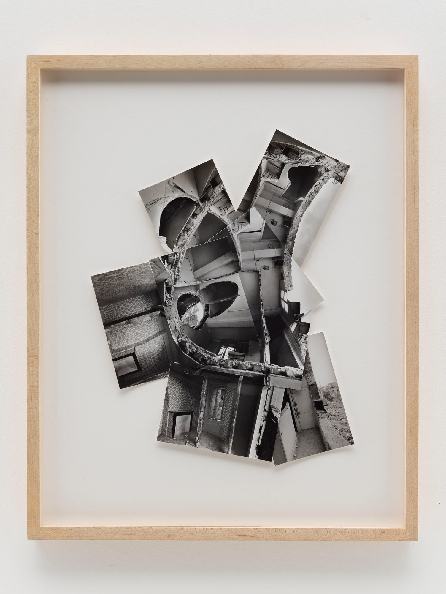 Gordon Matta-Clark, Conical Intersect, 1975