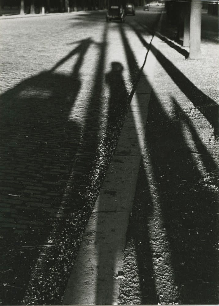 Sabine Weiss Paris Tirage gélatino-argentique postérieur 25 x 35,2 cm Dim. papier: 30 x 40 cm