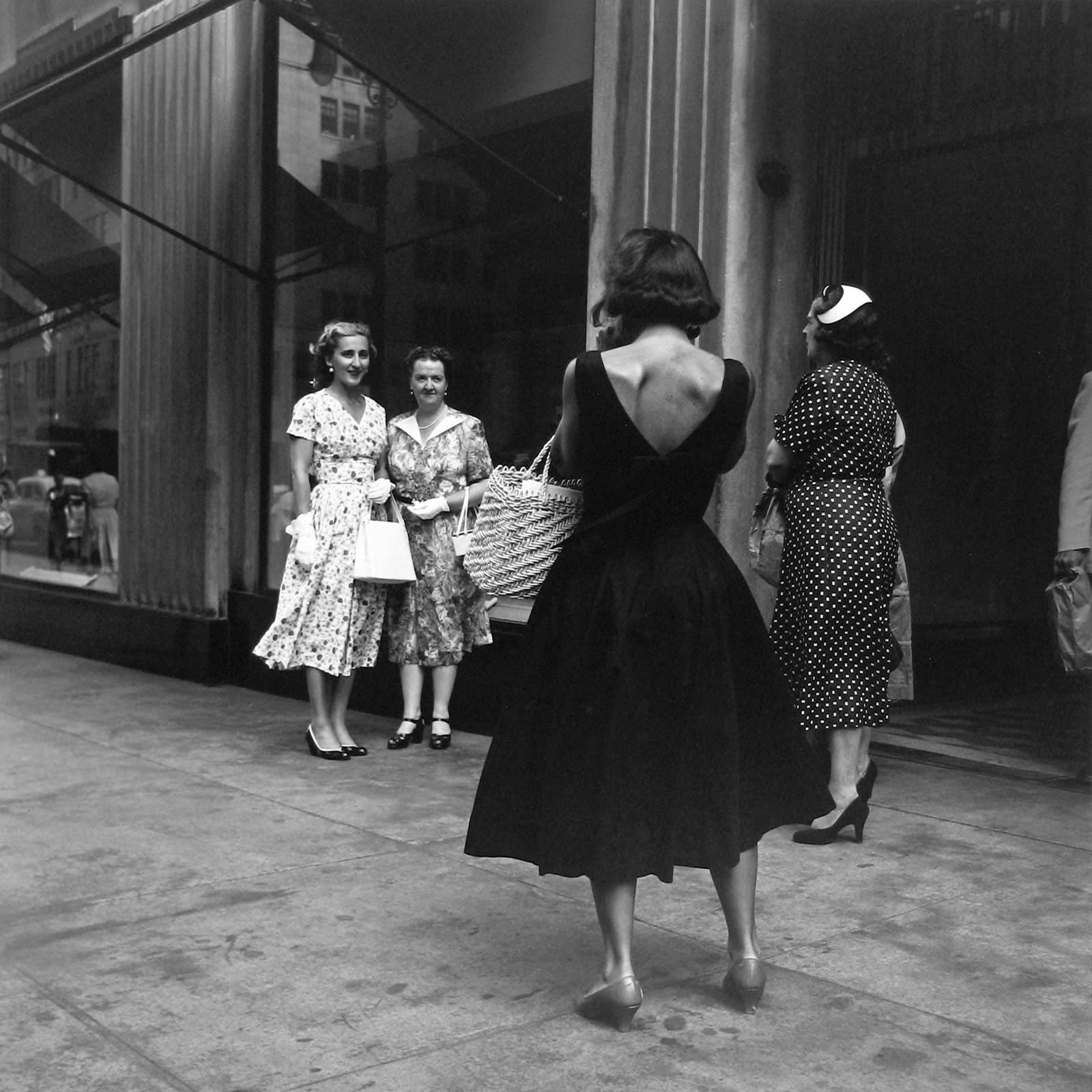 Vivian Maier Untitled Tirage gélatino-argentique, posthume 30 x 30 cm Dim. papier: 40 x 50 cm