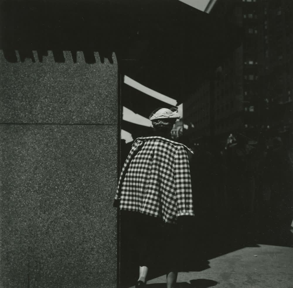 Ray K. Metzker Chicago Tirage gélatino-argentique d'époque, réalisé par l'artiste 18,7 x 18,7 cm Dim. papier: 20,2 x 25,4 cm