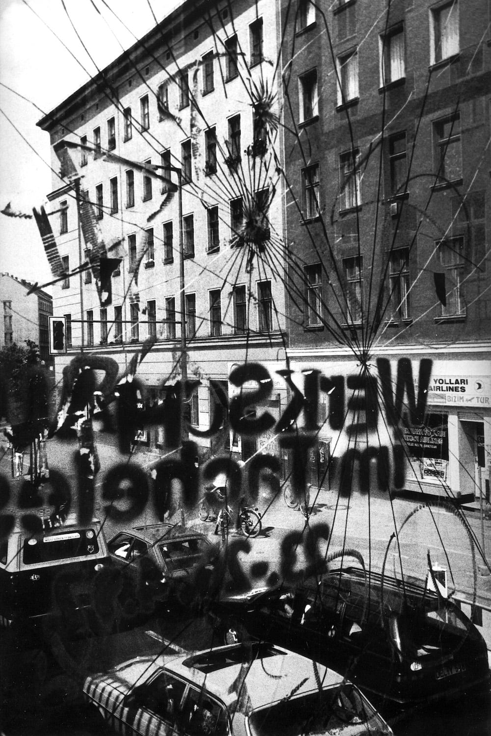 Jean-Christophe Béchet Berlin, Allemagne Tirage gélatino-argentique sur papier Kentmere, réalisé par l'artiste 23,5 x 36 cm Dim. papier: 30 x 40 cm