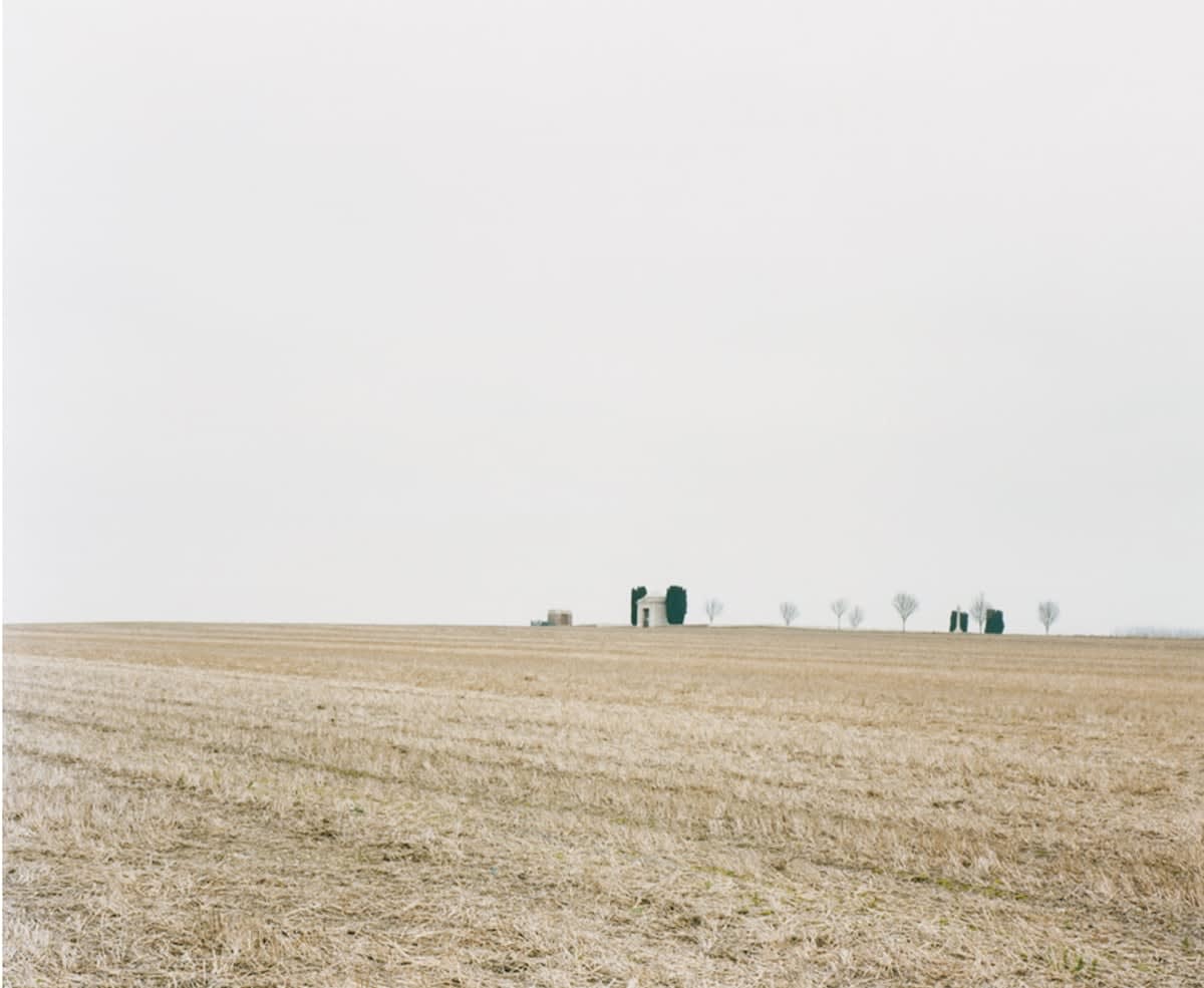 Aymeric Fouquez Thiepval, France Tirage C-print et encadrement réalisés par l'artiste Dim. papier: 22 x 18 cm