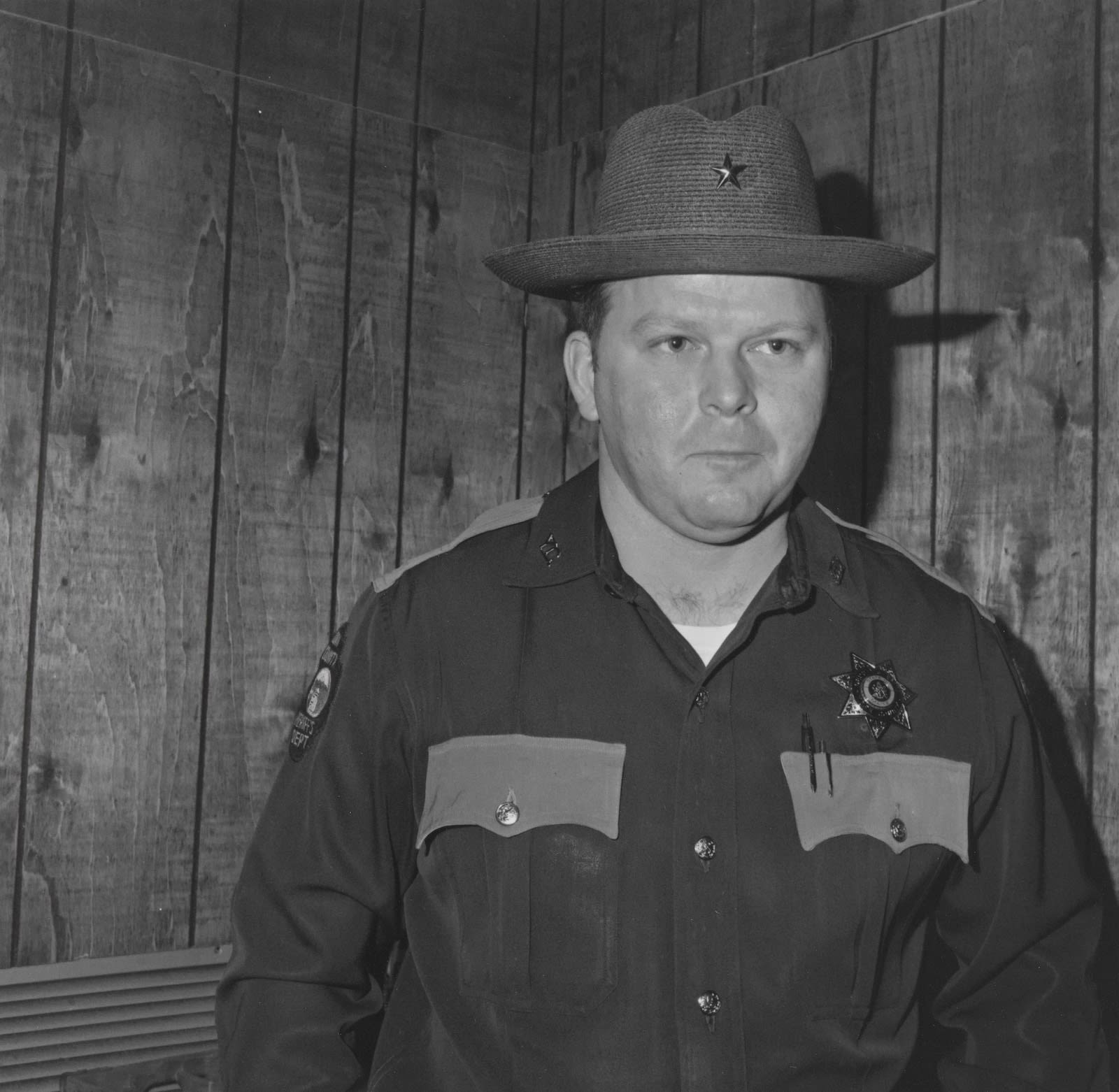 Steven Rifkin Untitled, Springvale, ME Tirage gélatino-argentique 17,8 x 17,8 cm Dim. papier: 20,3 x 25 cm