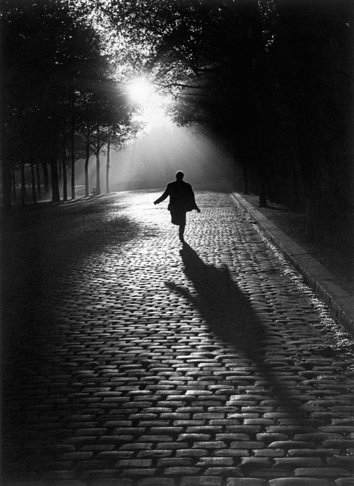 Sabine Weiss, L'homme qui court, 1953