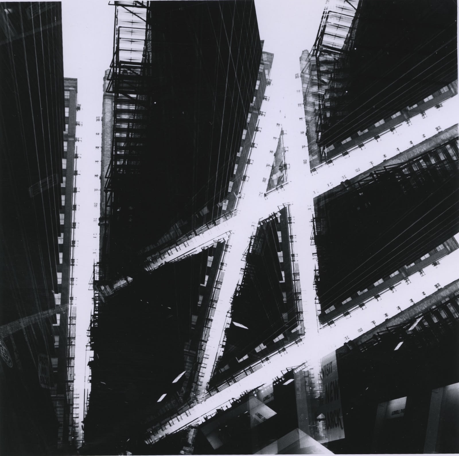 Ray K. Metzker Chicago Loop Tirage gélatino-argentique d'époque, réalisé par l'artiste 18,8 x 18,7 cm Dim. papier: 20,3 x 25,4 cm