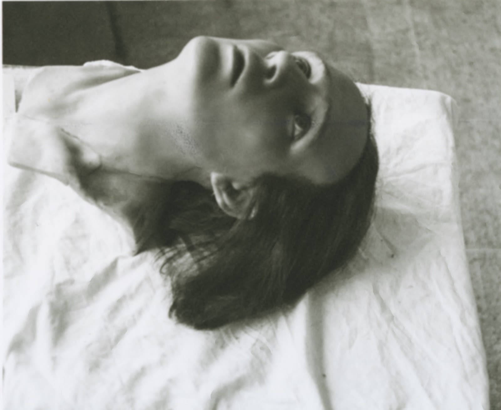 Hervé Guibert Musée Grévin, Paris Tirage gélatino-argentique d'époque 10 x 12,2 cm Dim. papier: 17,7 x 24 cm