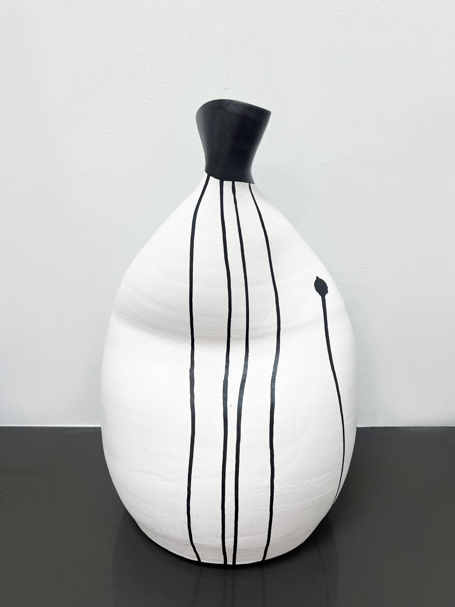 Lin Utzon, Cosmic Dance (9041), 2023