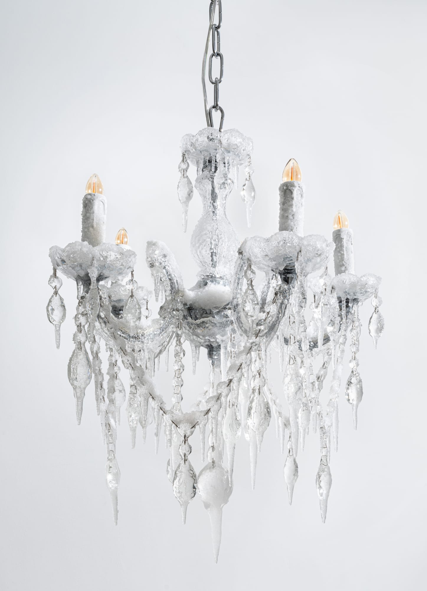 Laurent Pernot, Still Life - Chandelier, 2022