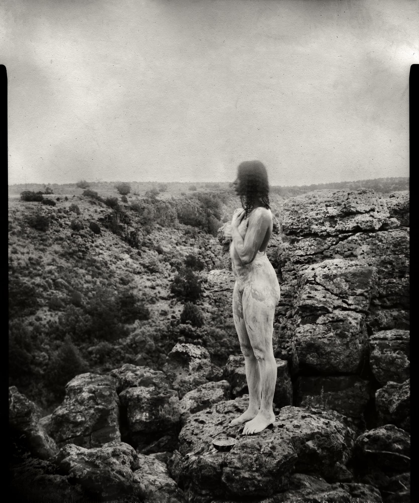 Karen Miranda Rivadeneira, Mud Woman Gazing, 2019