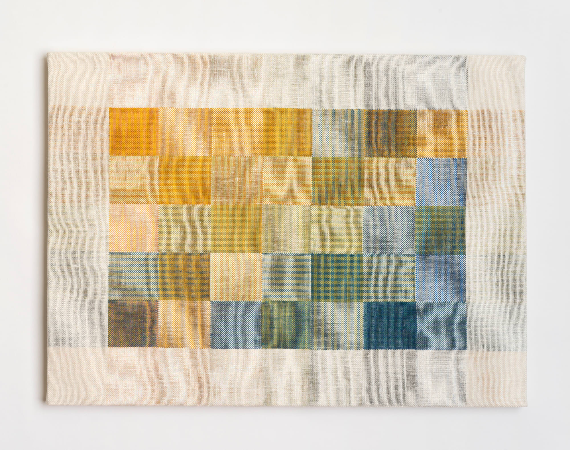 Susie Taylor, Gold to Blue Gingham Gradient