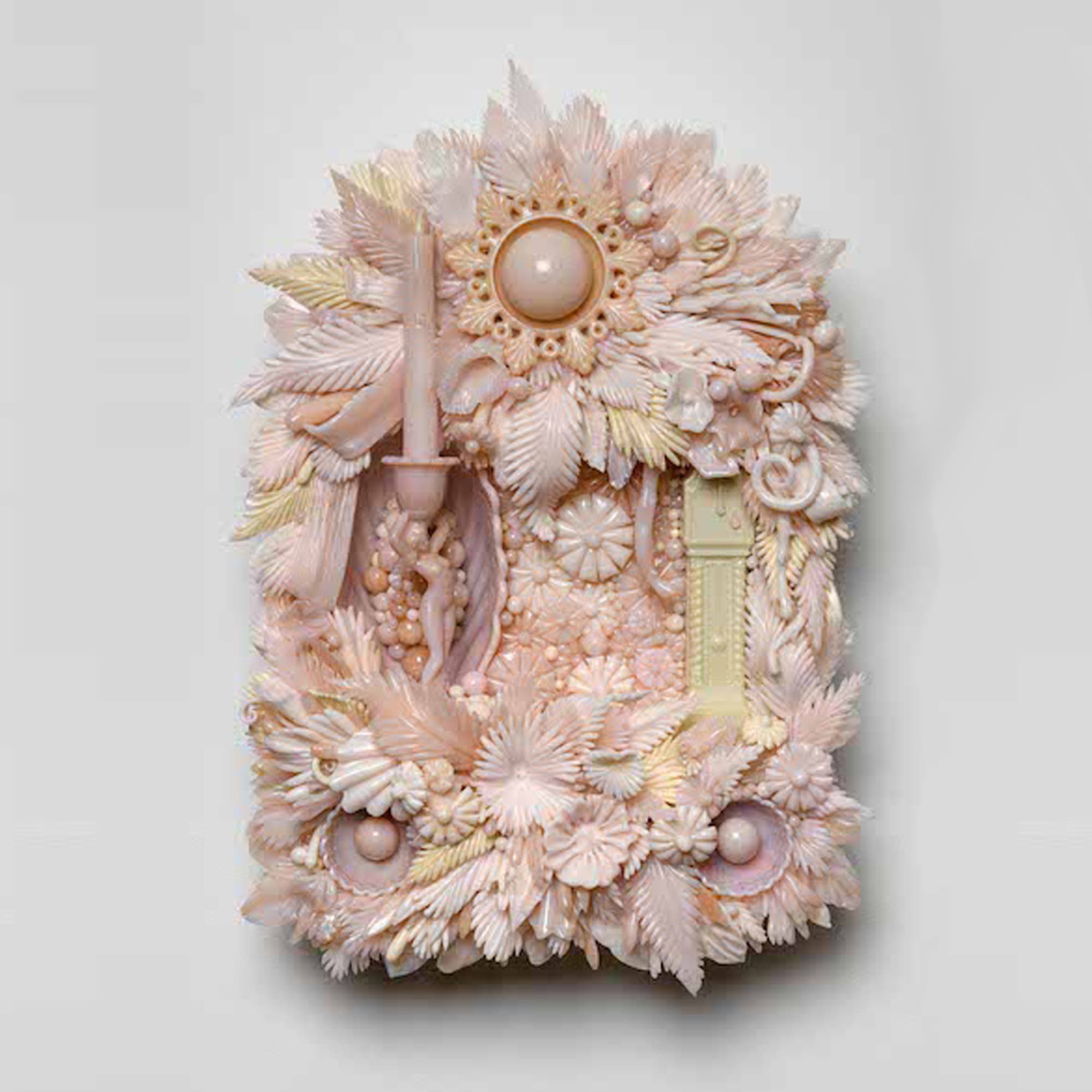 Amber Cowan, Fragrance Hours in Almond and Crown Tuscan