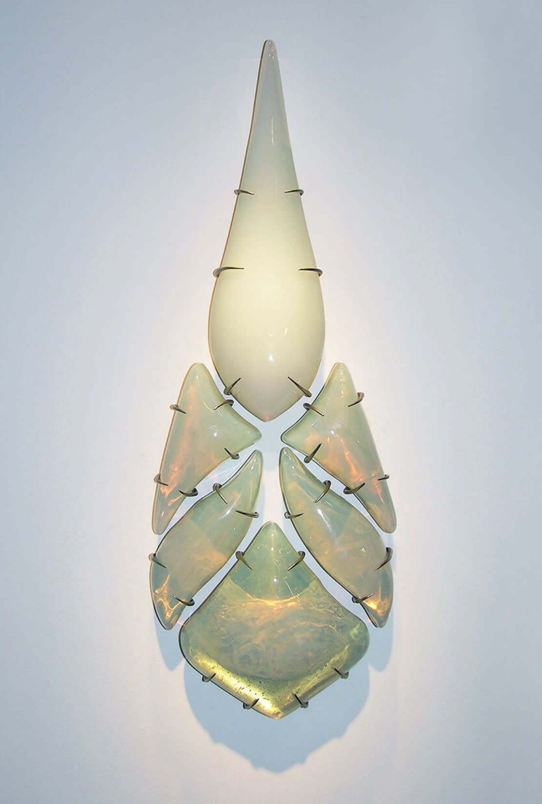 Joanna Manousis, Luna Opal